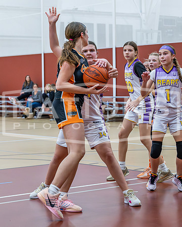 20260117_N Royalton Bears_6th Grade Girls-171