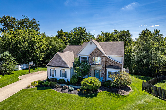 20220909_Medina_5437 Stillwood Dr_Melanie Timco-drone-04