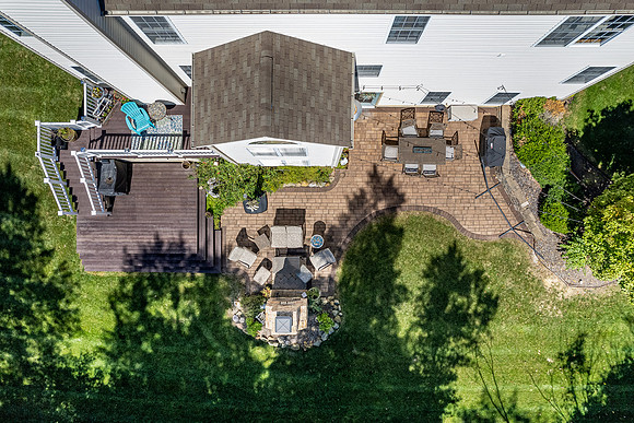20220909_Medina_5437 Stillwood Dr_Melanie Timco-drone-07